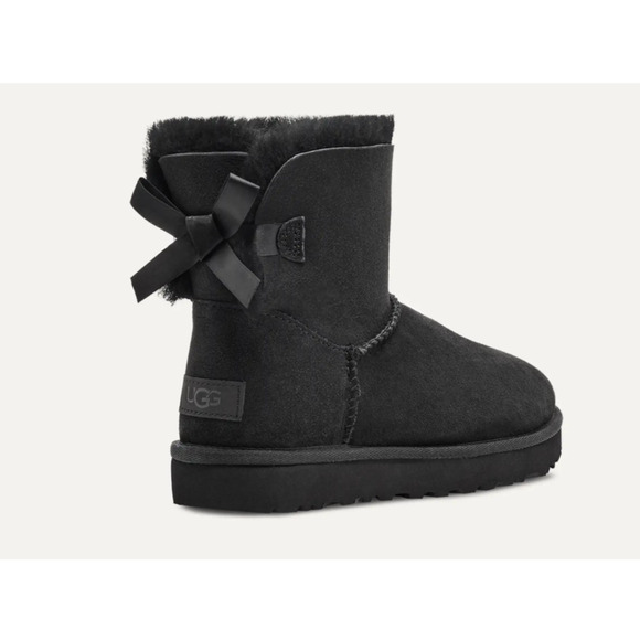 UGG Mini Bailey Bow II Black Suede Shearling Boots Women’s Size 7 New in Box - Picture 1 of 7